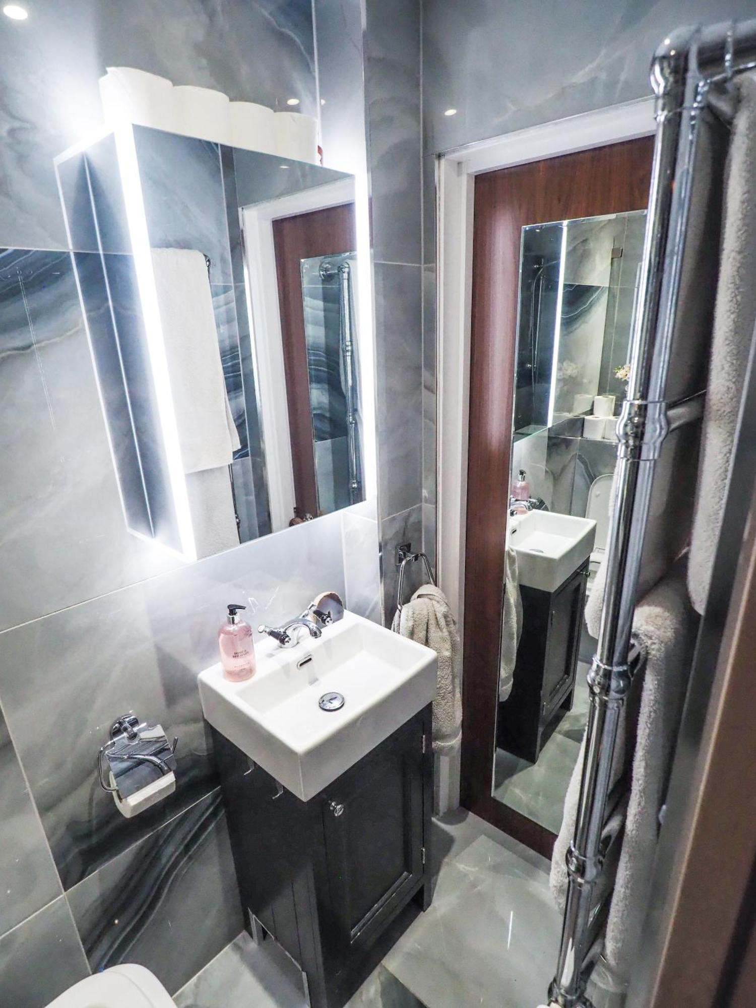 Fascinating Flat In Westminster * Londra